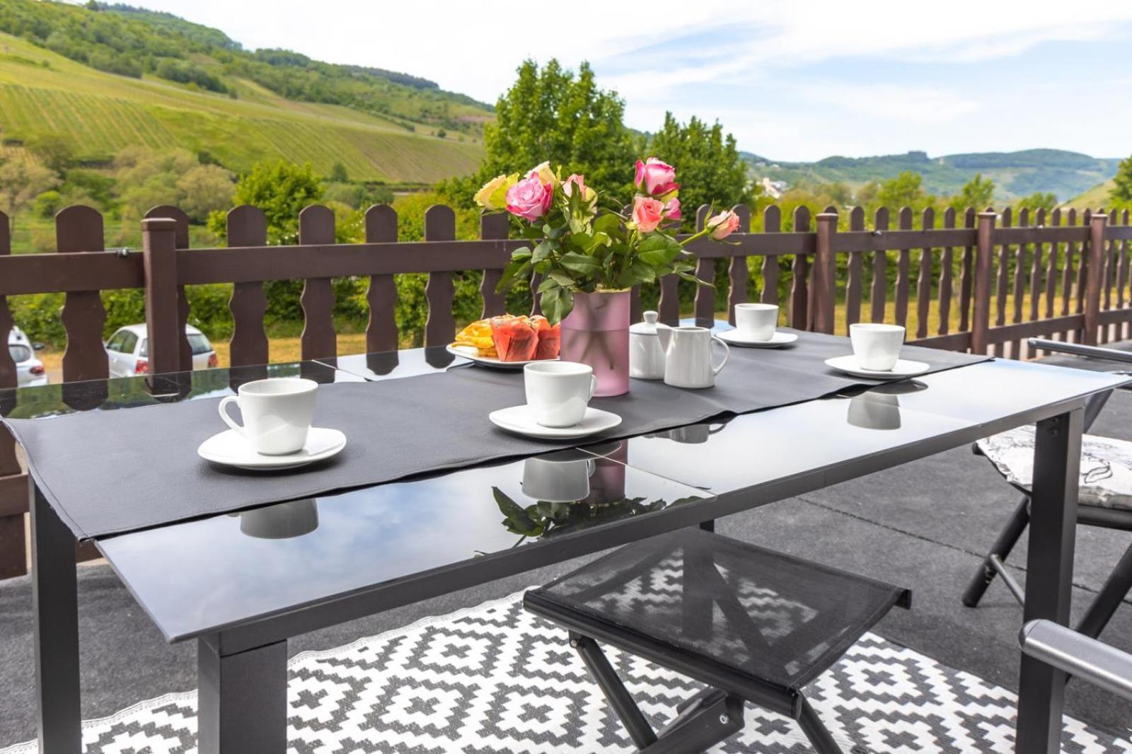 Ferienwohnung Moselgold Burg  ภายนอก รูปภาพ